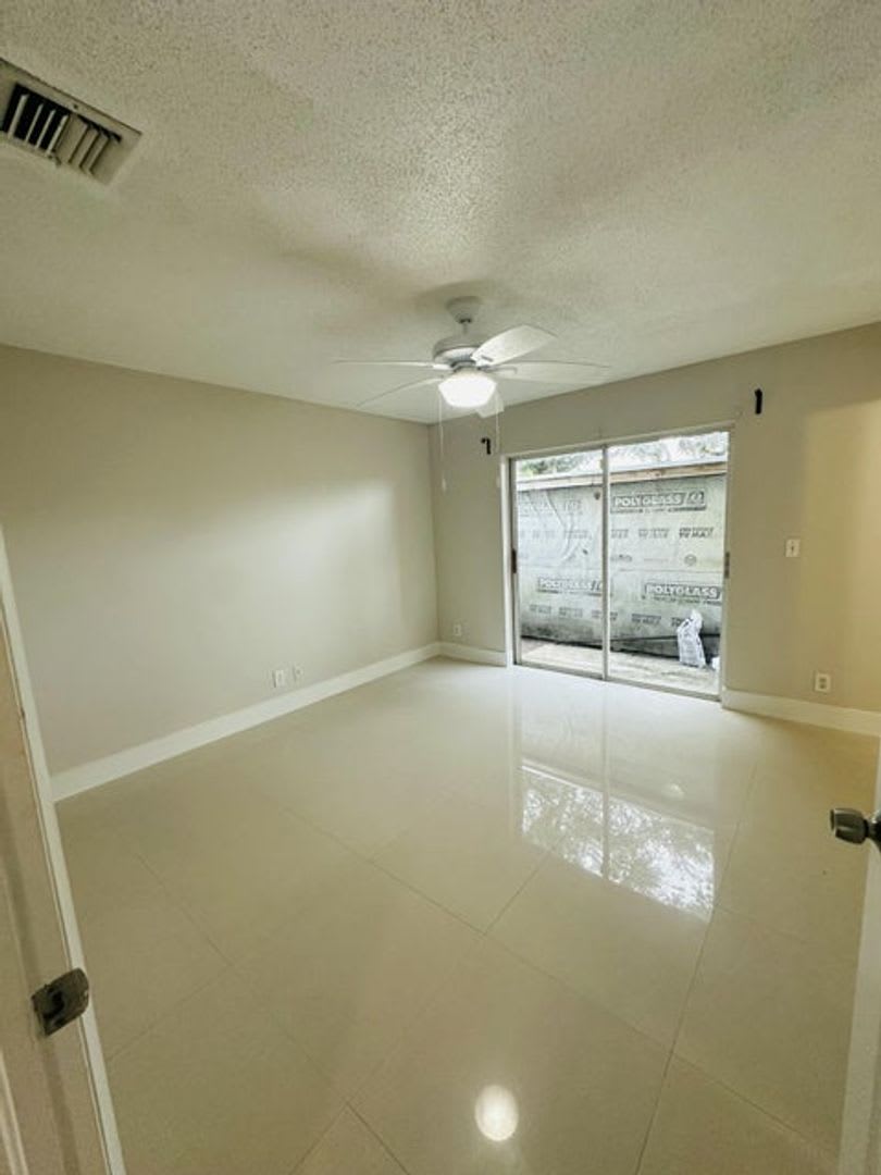 451 W Cypress Way West Palm Beach Fl 33406 – photo 5