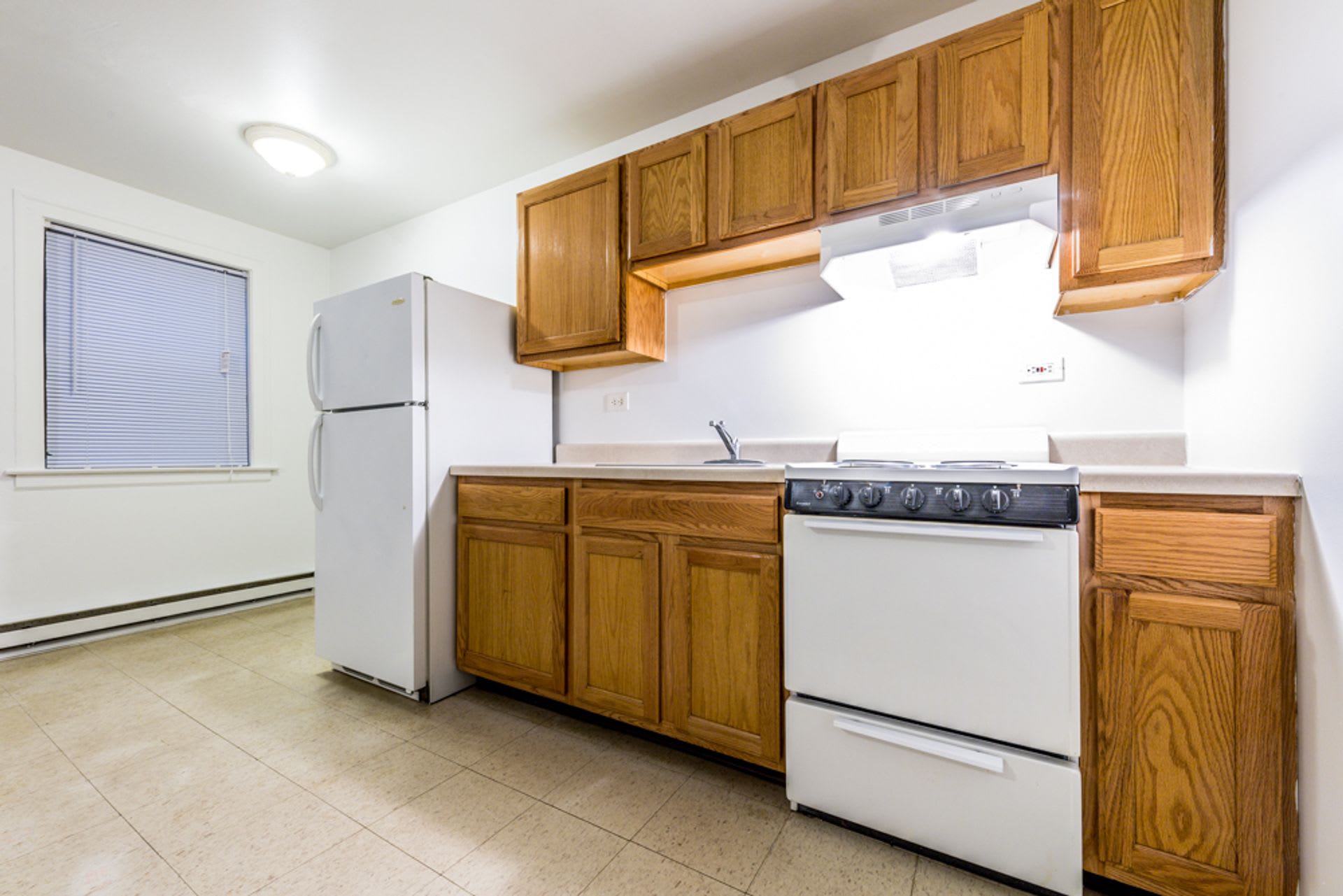 5957 W Madison St – photo 5