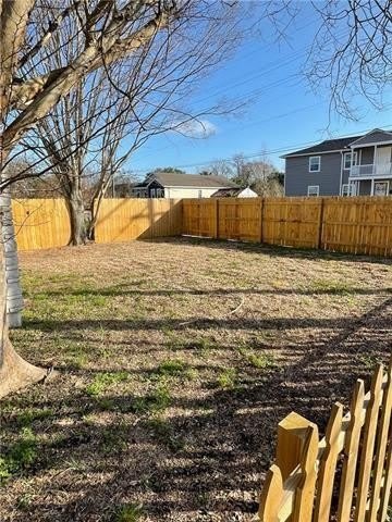 1535 HARRISON Avenue – photo 4
