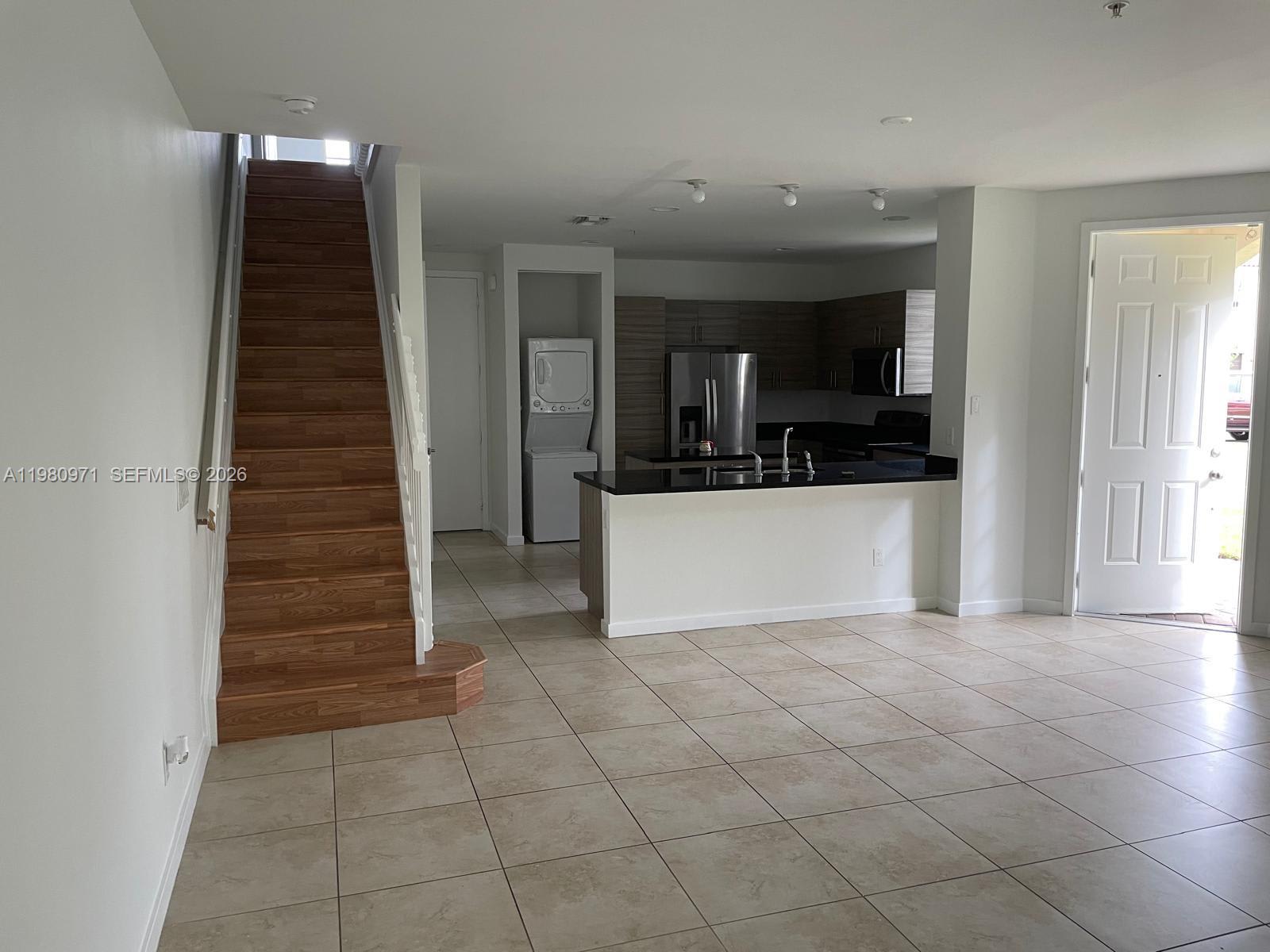 2736 Southwest 81st Terrace – photo 3