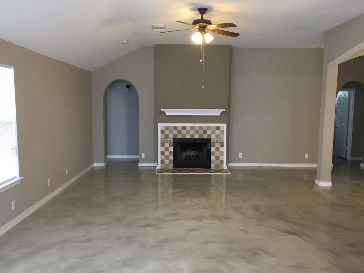 Welcome Home To 824 Crossbranch – photo 4