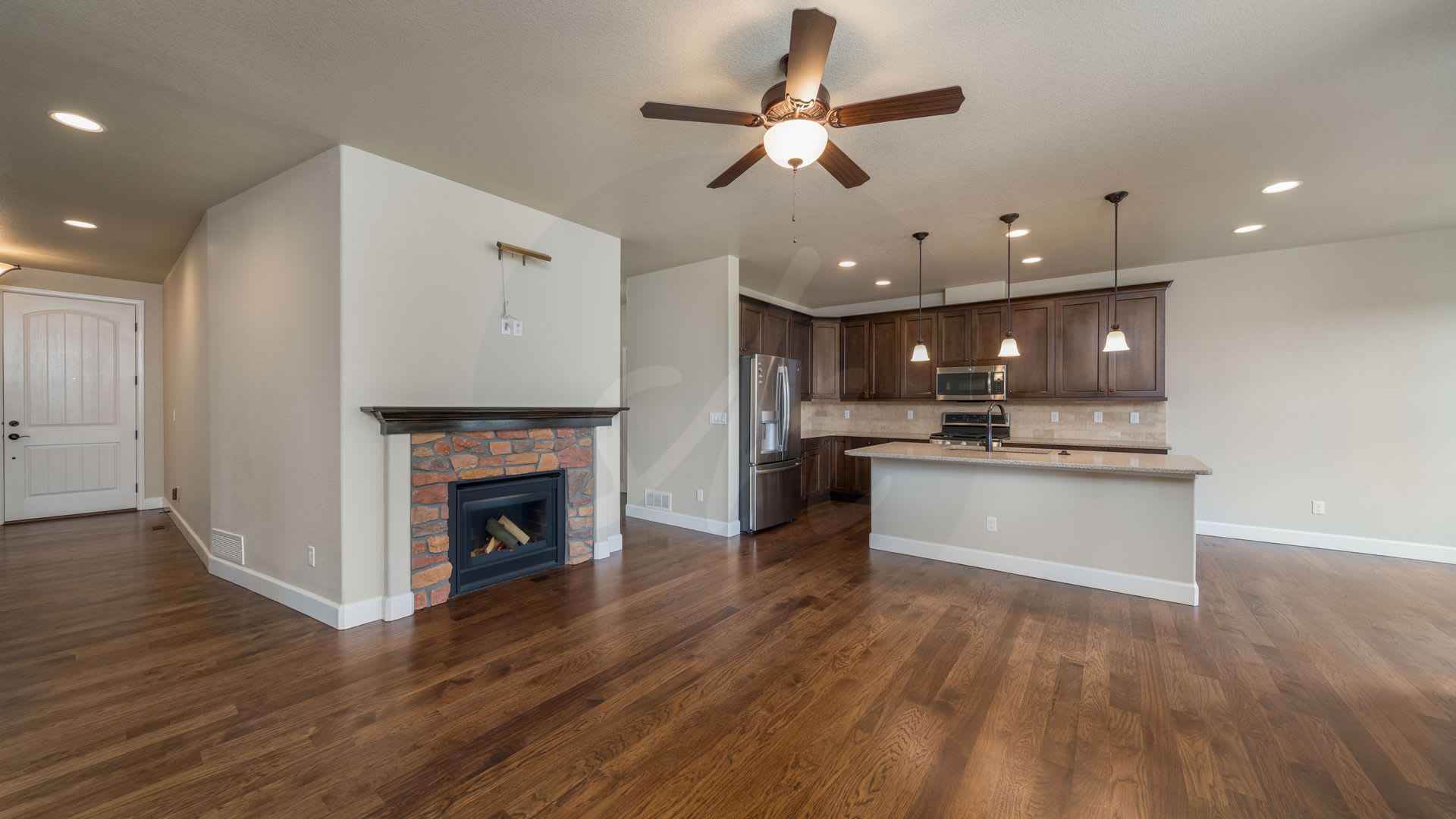 Stunning 4 Bedroom Patio Home in Flying Horse – photo 2