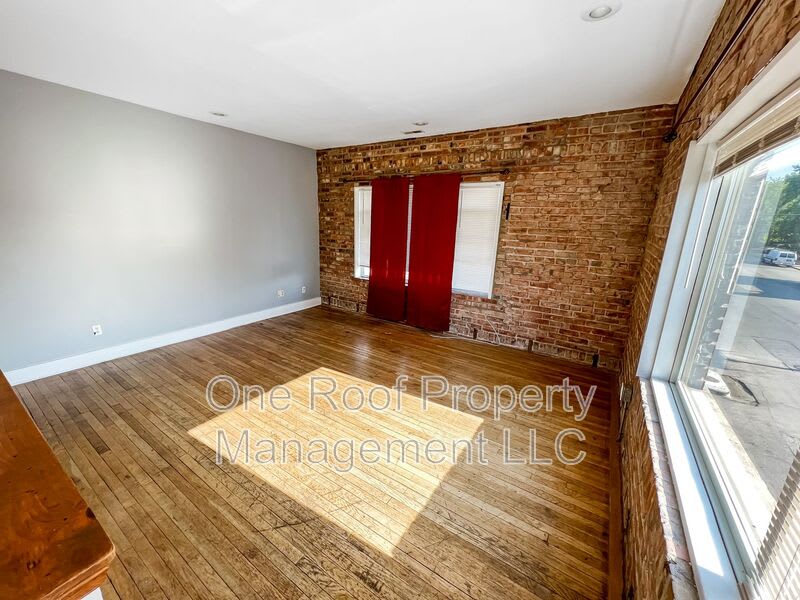 3400 Troost Ave – photo 3