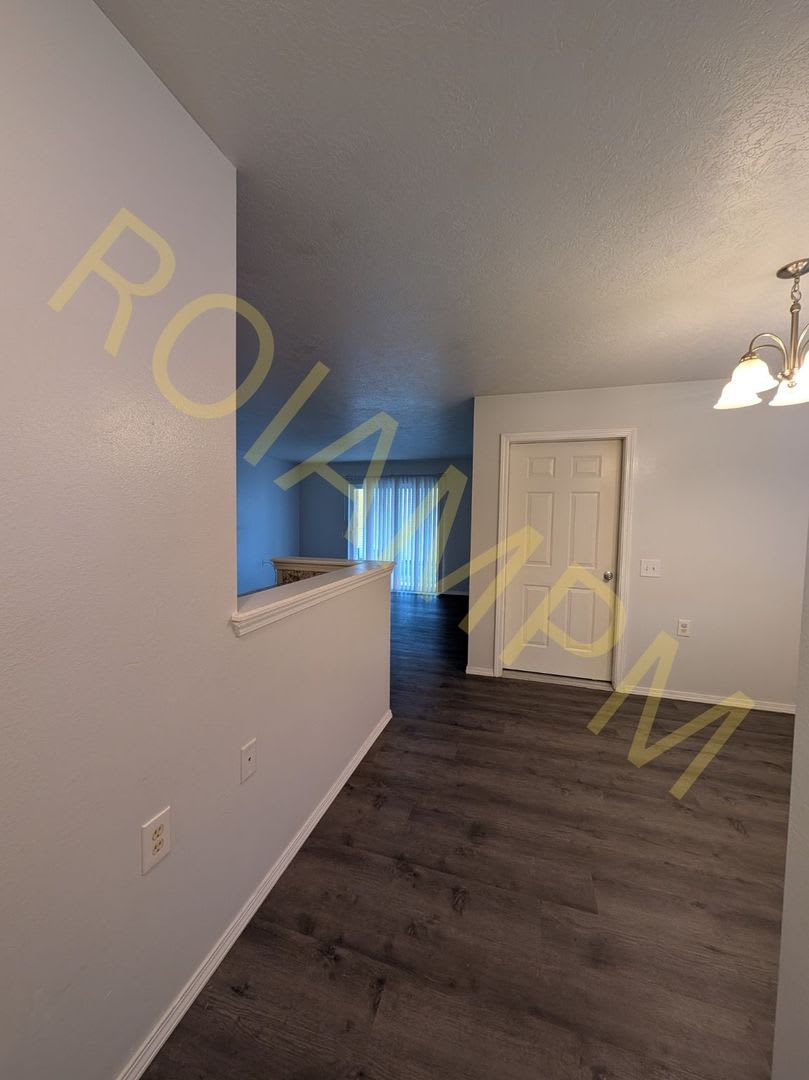319 Lenore St – photo 2
