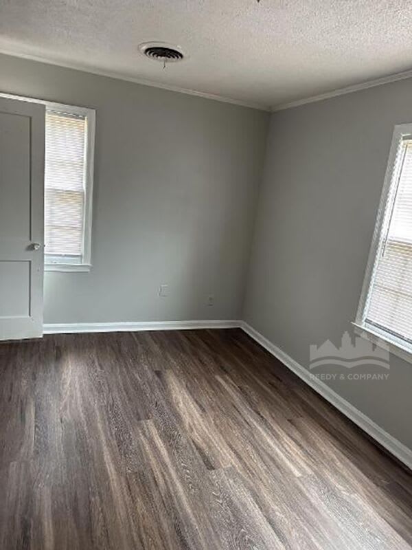 1240 Robin Hood Ln – photo 5