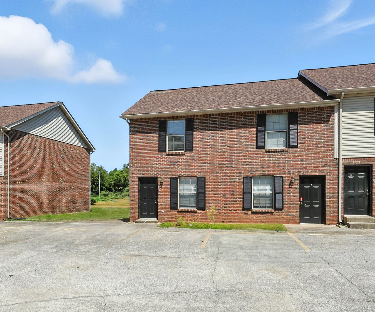 253 E Stateline Rd – photo 2