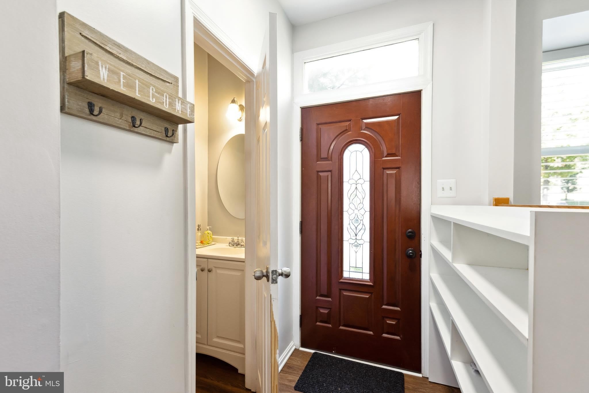 9525 CLOCKTOWER Lane – photo 2