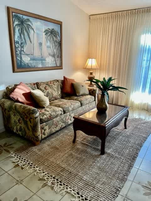 629 Madrid Avenue – photo 2