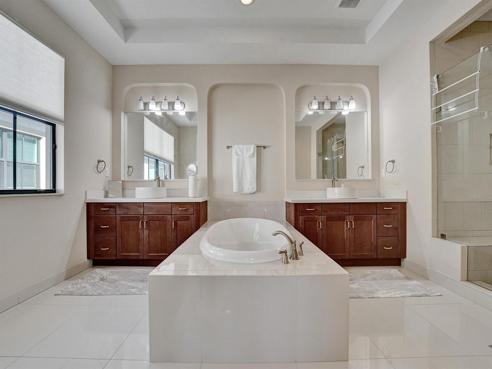 9345 Carrington Avenue – photo 3