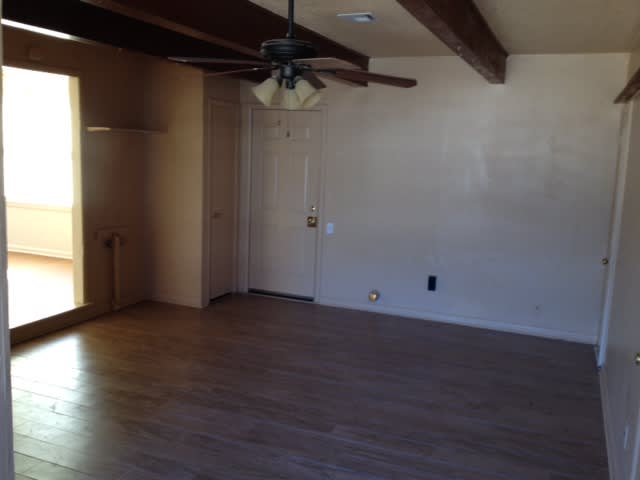 1902 W Spruce Ave – photo 5