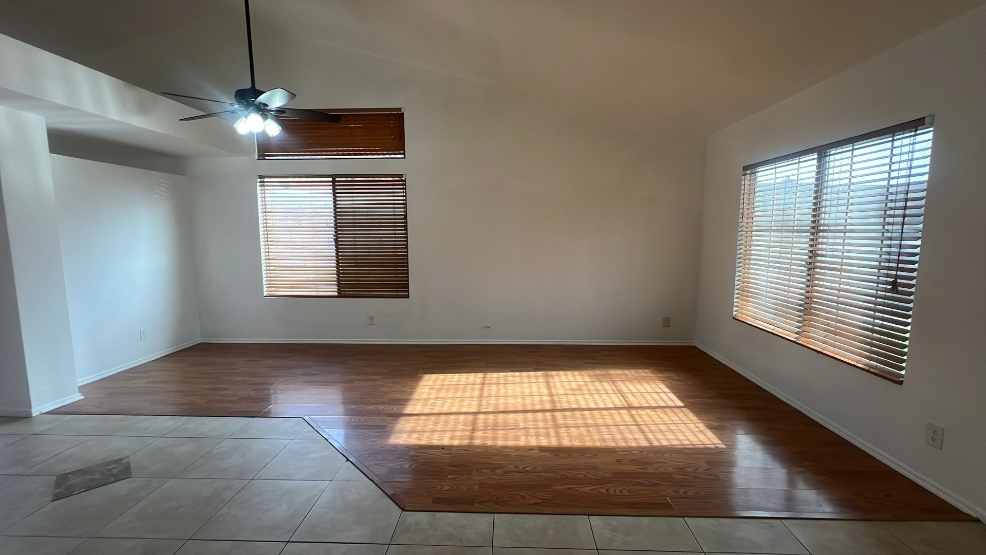 East Lancaster Home – photo 5