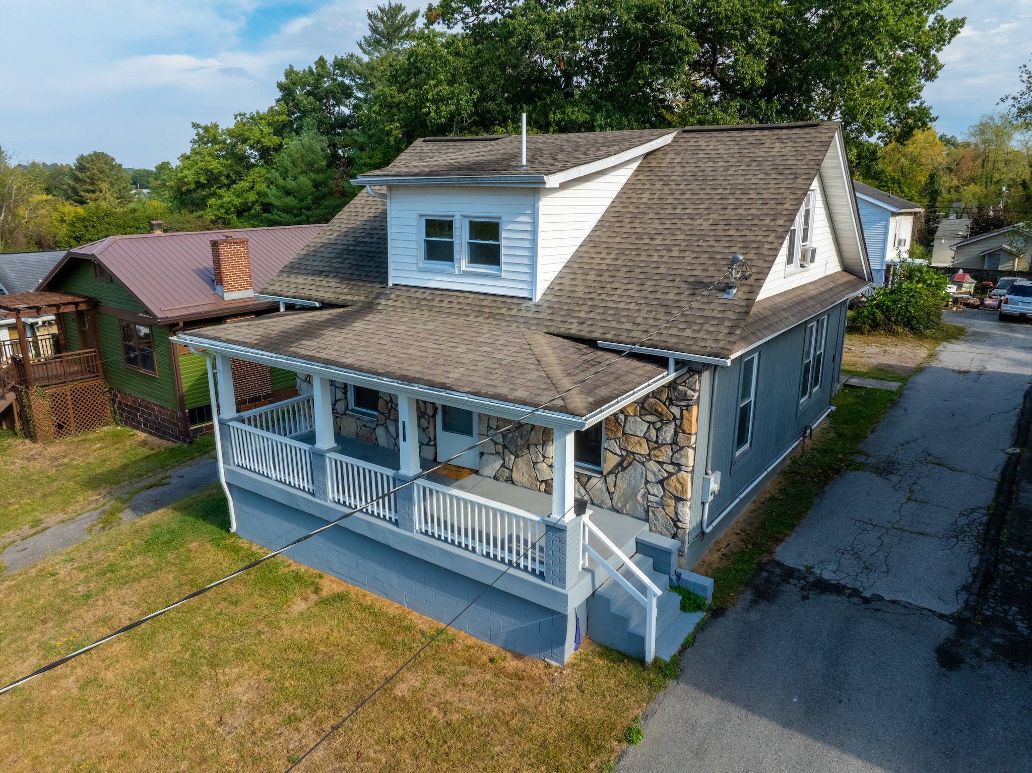 213 Crawford Street – photo 2