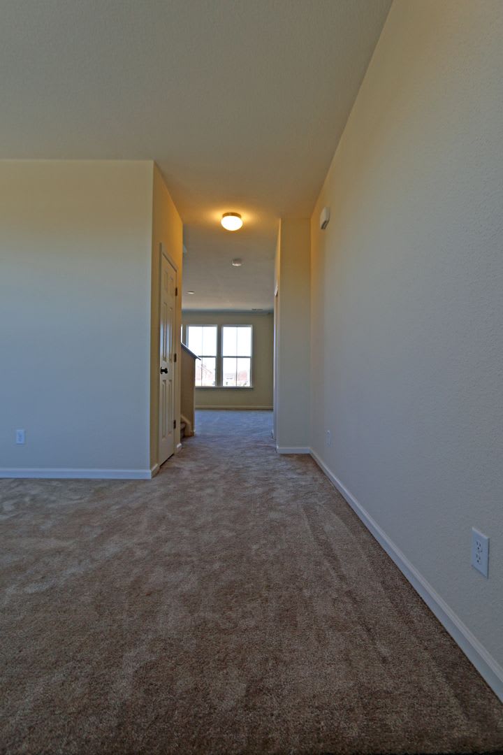 Beautiful Single Family Home – photo 4