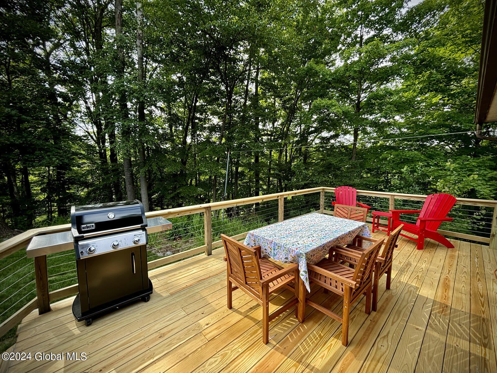 41 Eureka Avenue – photo 2