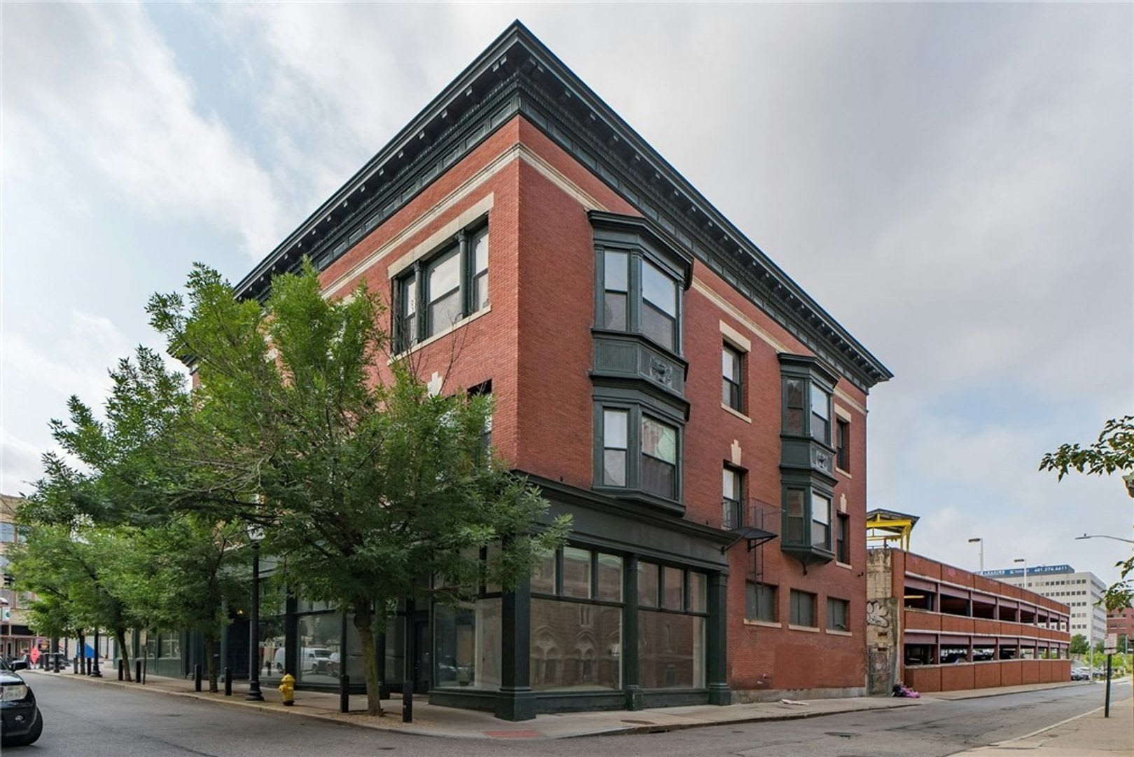 Providence Downcity Beautiful Updated Condo At The Weybosset Condominiums At Ppac Square 1 825 – photo 1