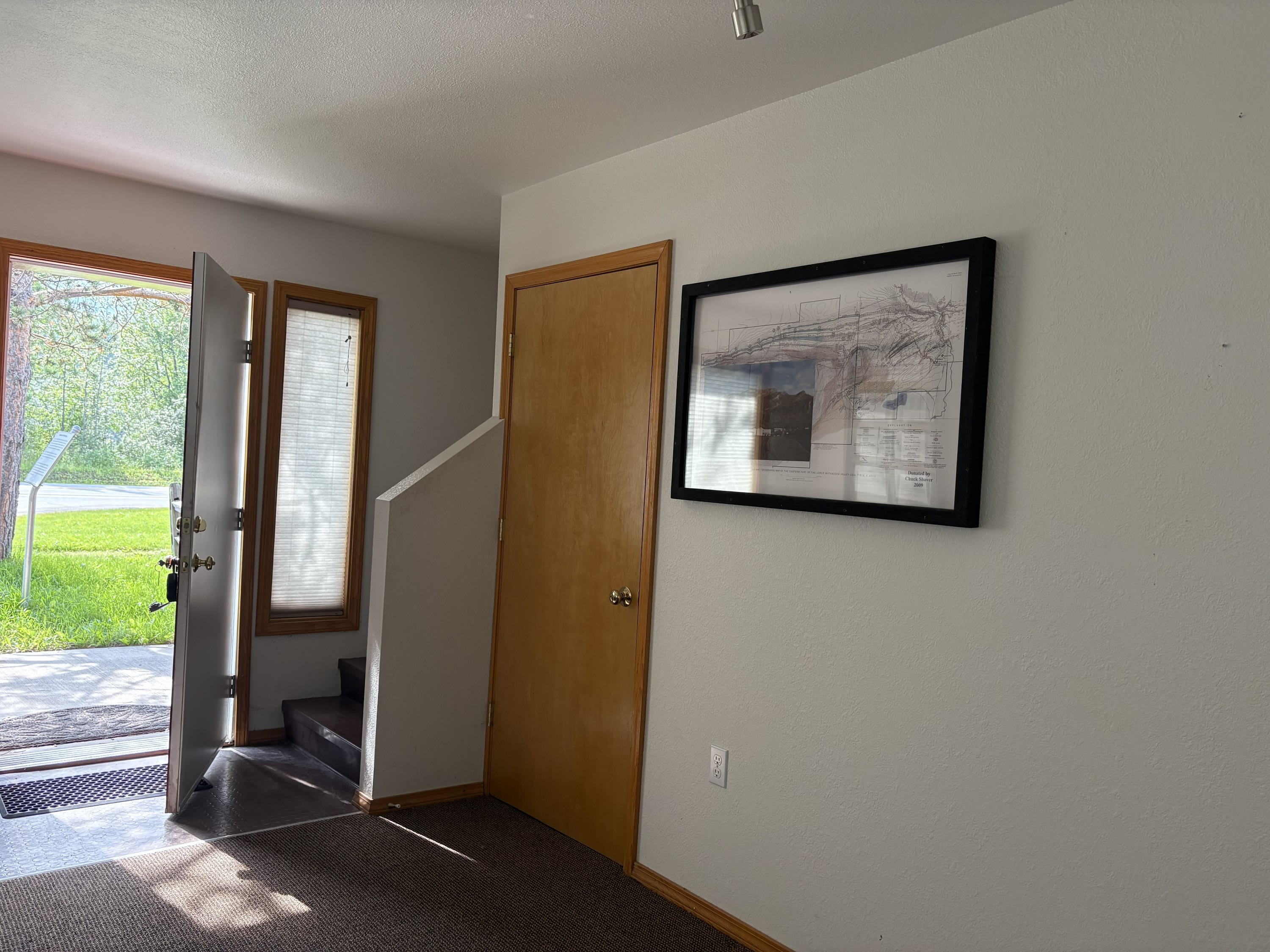 16390 N Glenn Highway – photo 2