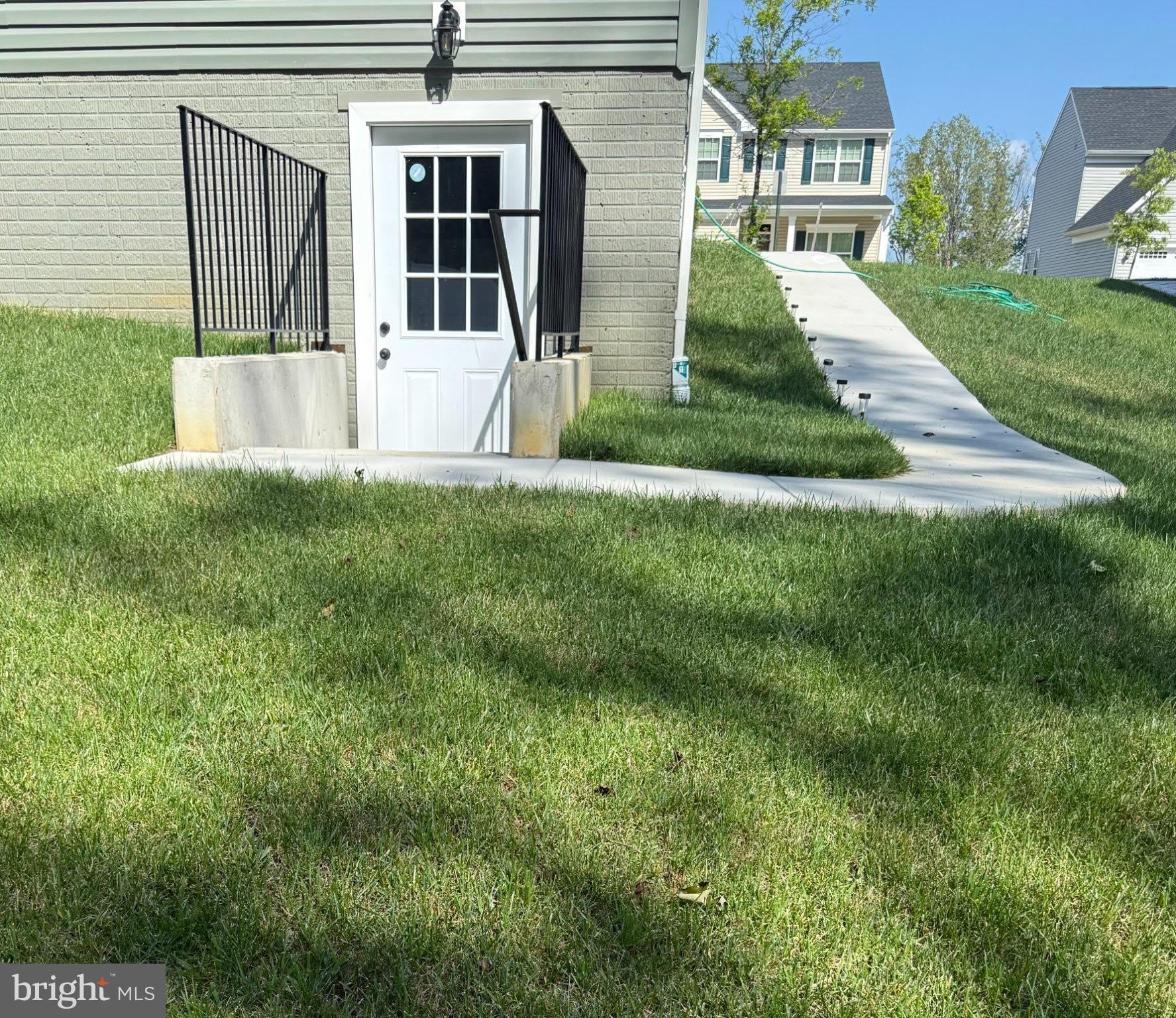 512 Rivers Edge Drive – photo 2