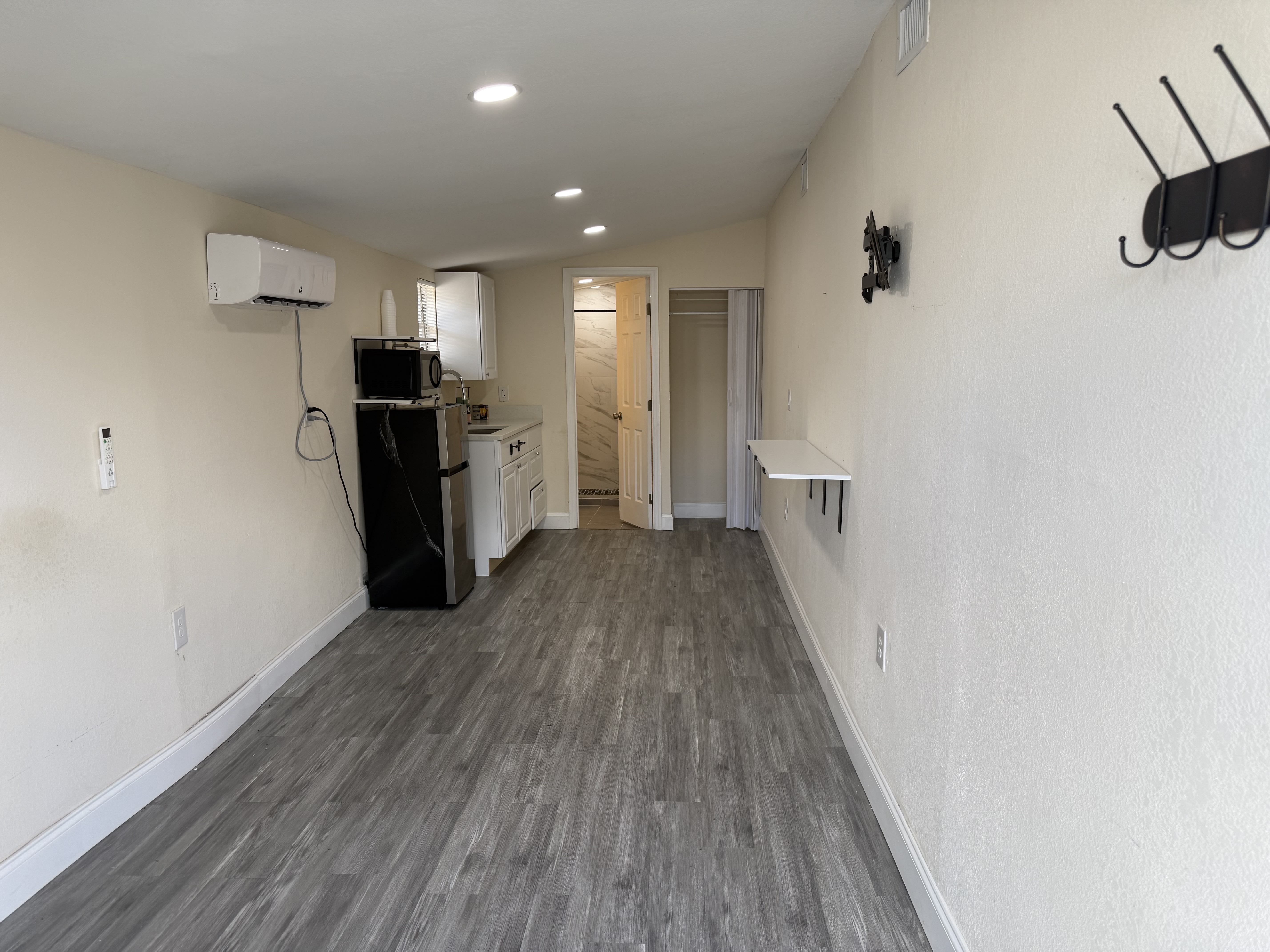 5620 1st St Rear UNIT – photo 5