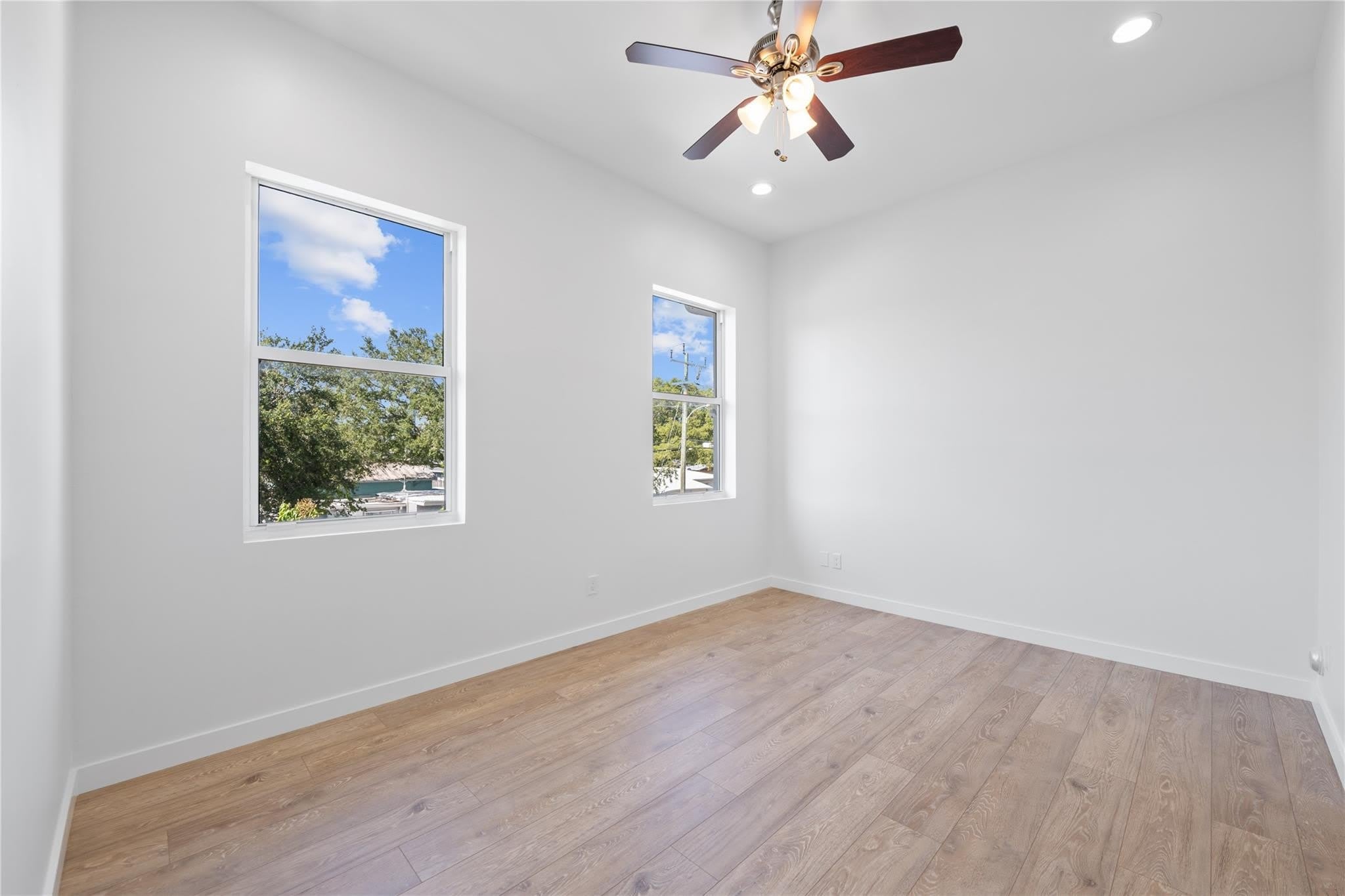 1428 SW 4th Avenue – photo 5