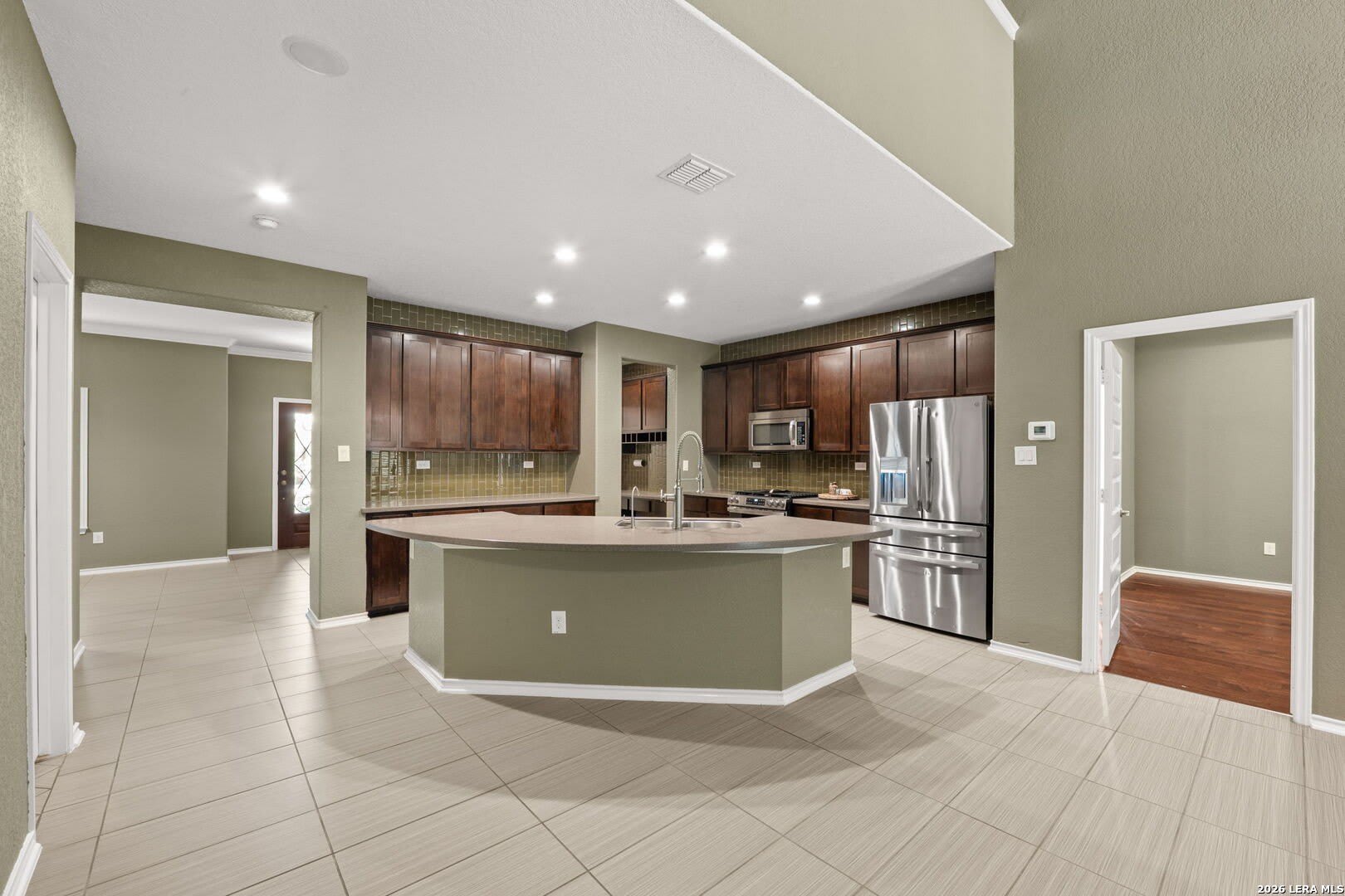 1413 Tanager Ct – photo 2
