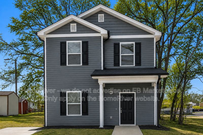 817 Chandler Ave – photo 2