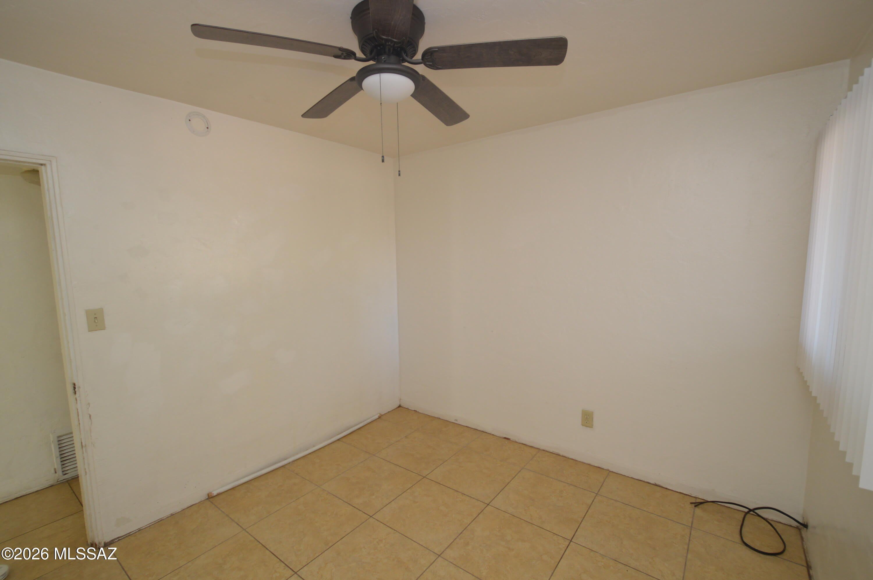 4650 E 19th Street – photo 5