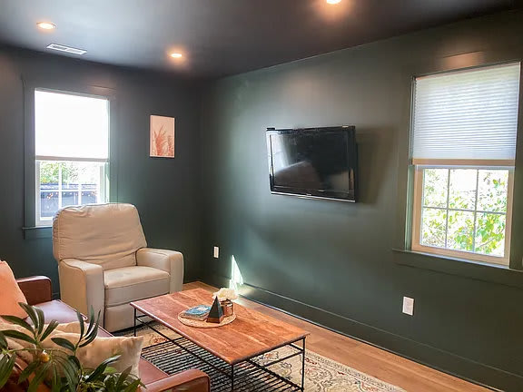 818 Kirkwood Avenue – photo 2