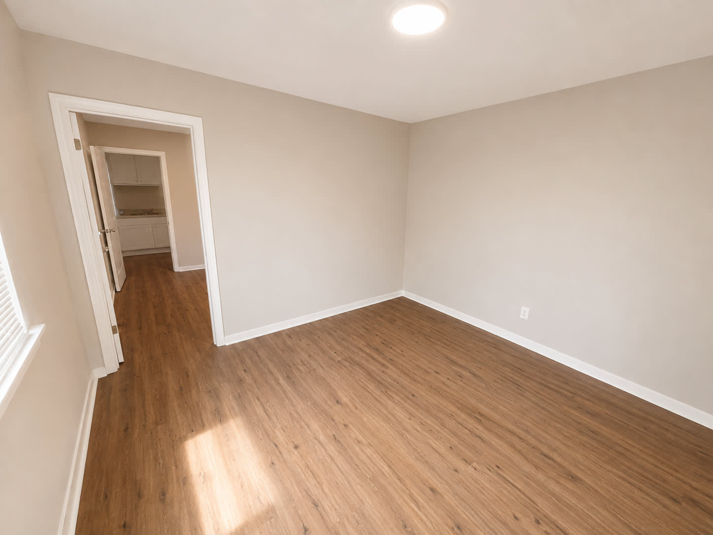 1535/1537 Standridge Street – photo 5