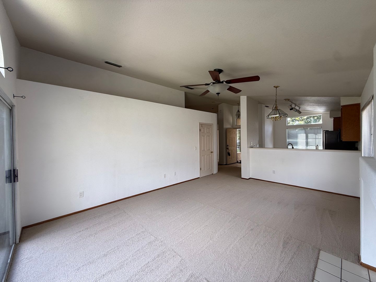 3 bed / 2 bath – photo 5