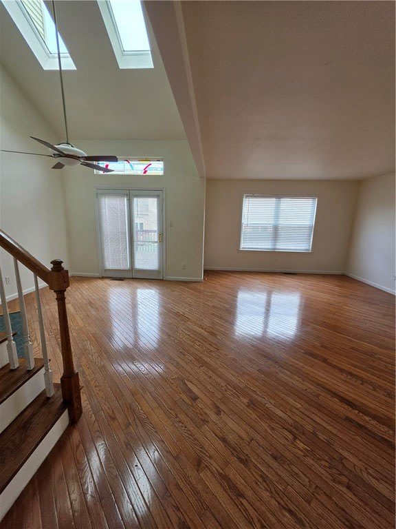 325 Oxford Place – photo 4