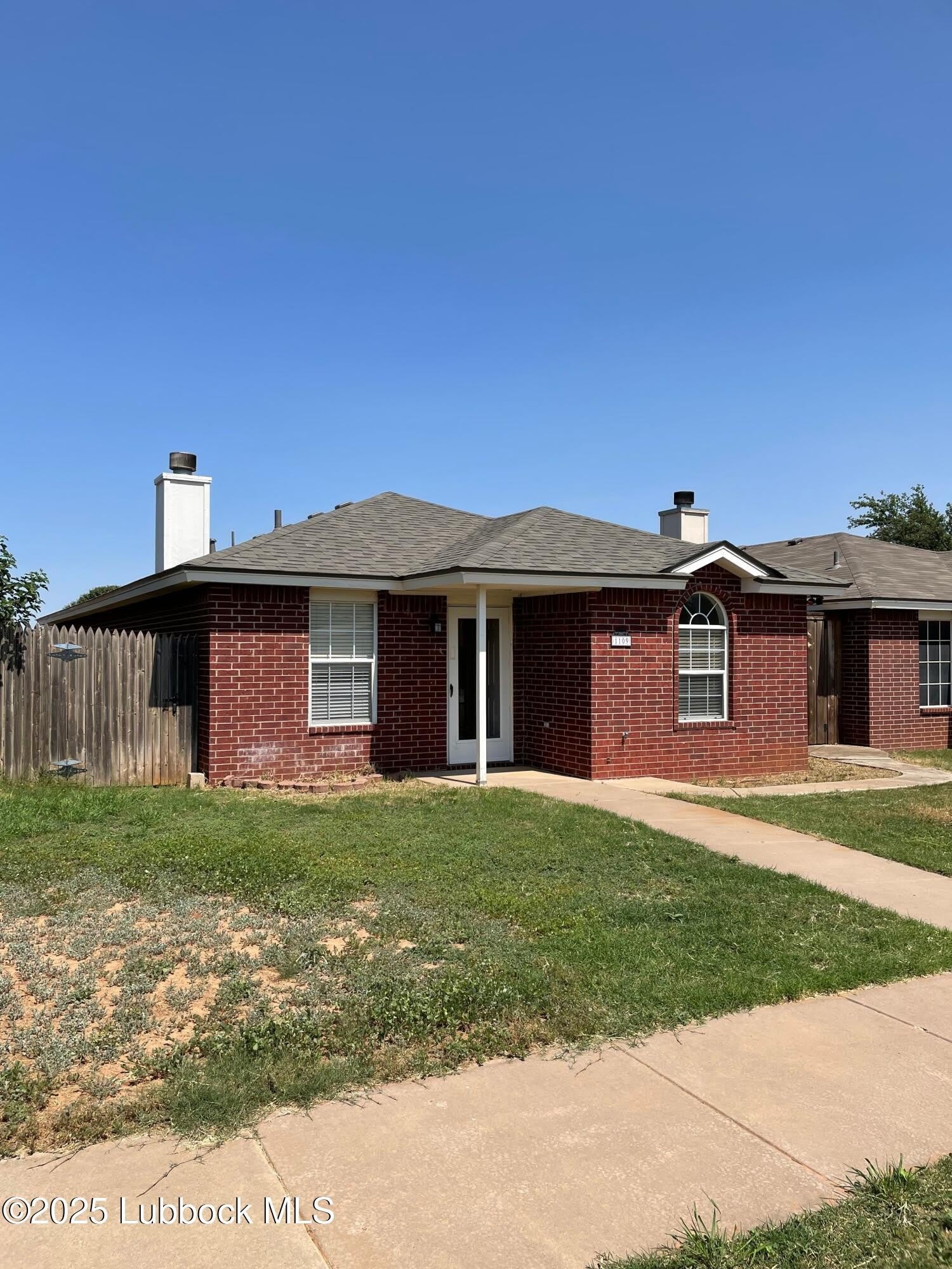 1109 Liberty Avenue – photo 1