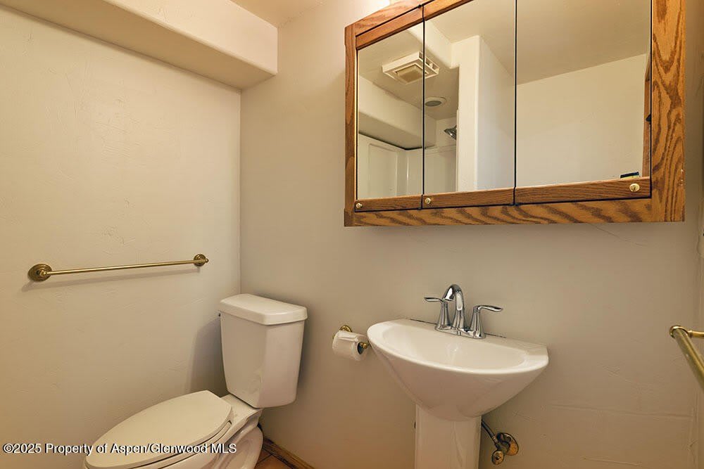 311 Midland Avenue – photo 5