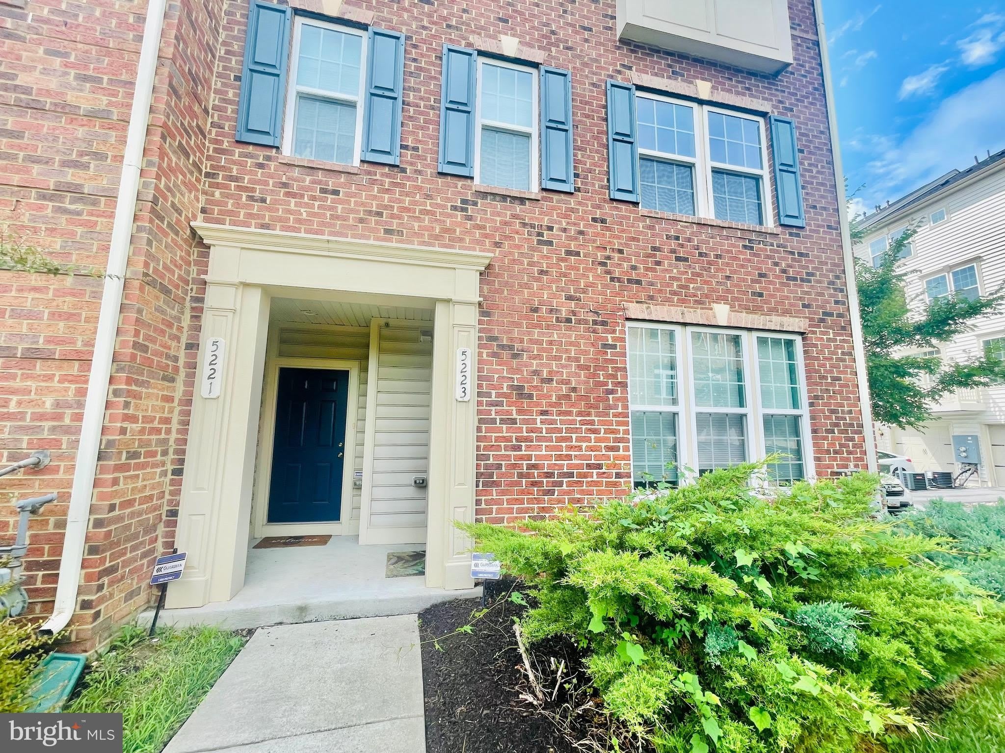 5221 SABLE Court – photo 3