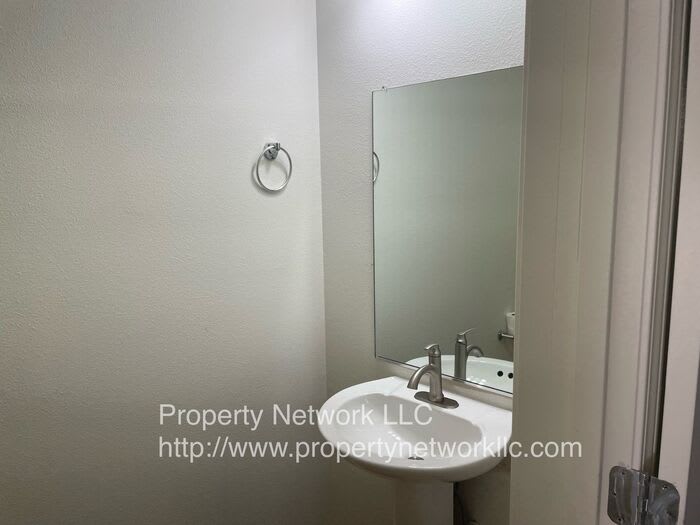 5937 SE 16th Loop – photo 5