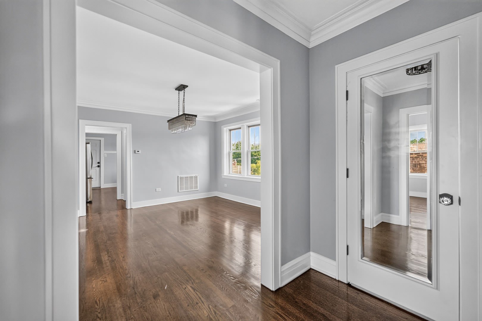 1101 S OAK PARK Avenue – photo 4