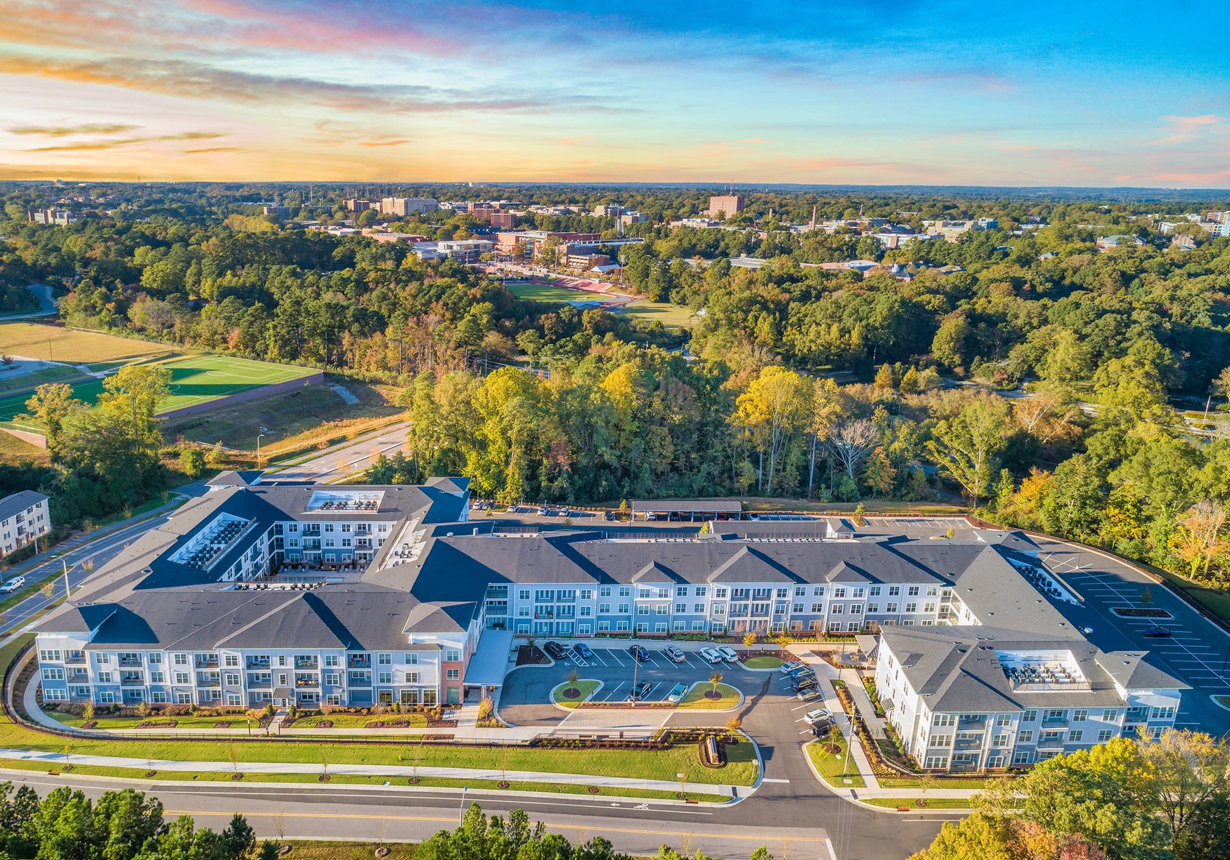 Overture Centennial 55+ Active Adult Apartment Homes – photo 1