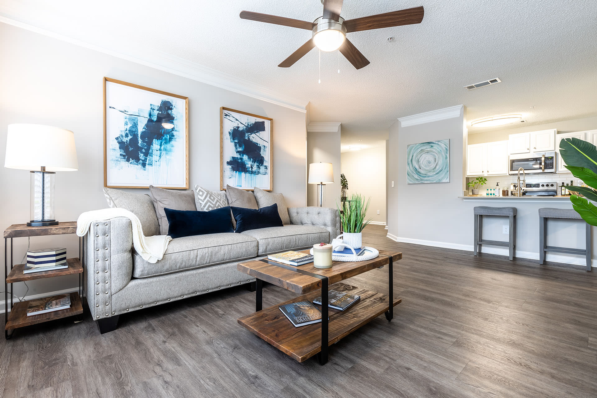 Crestmont at Thornblade Apartments – photo 4