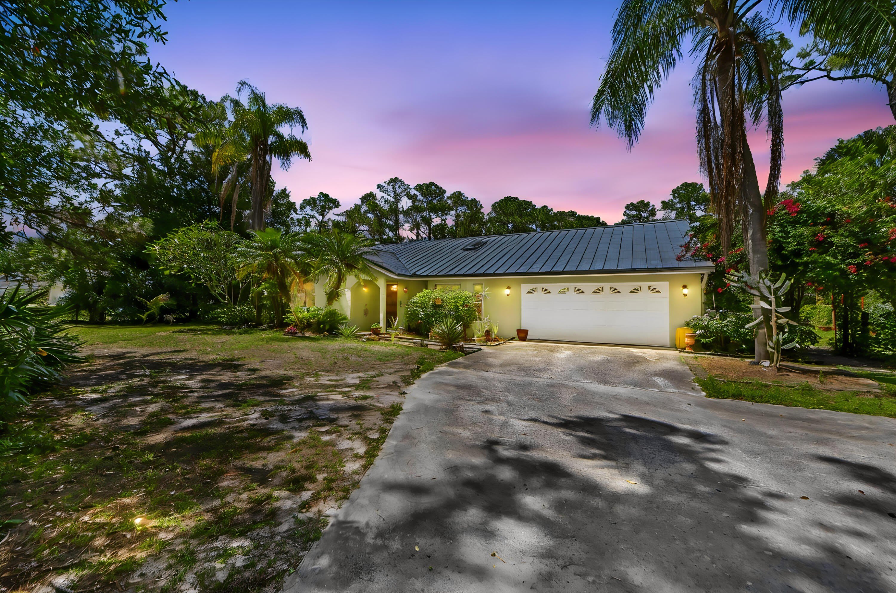 12369 157th Street N – photo 1
