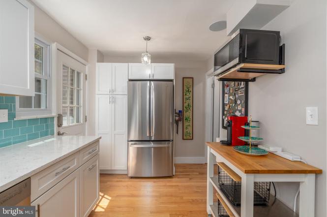 1628 N Colonial Ter – photo 4