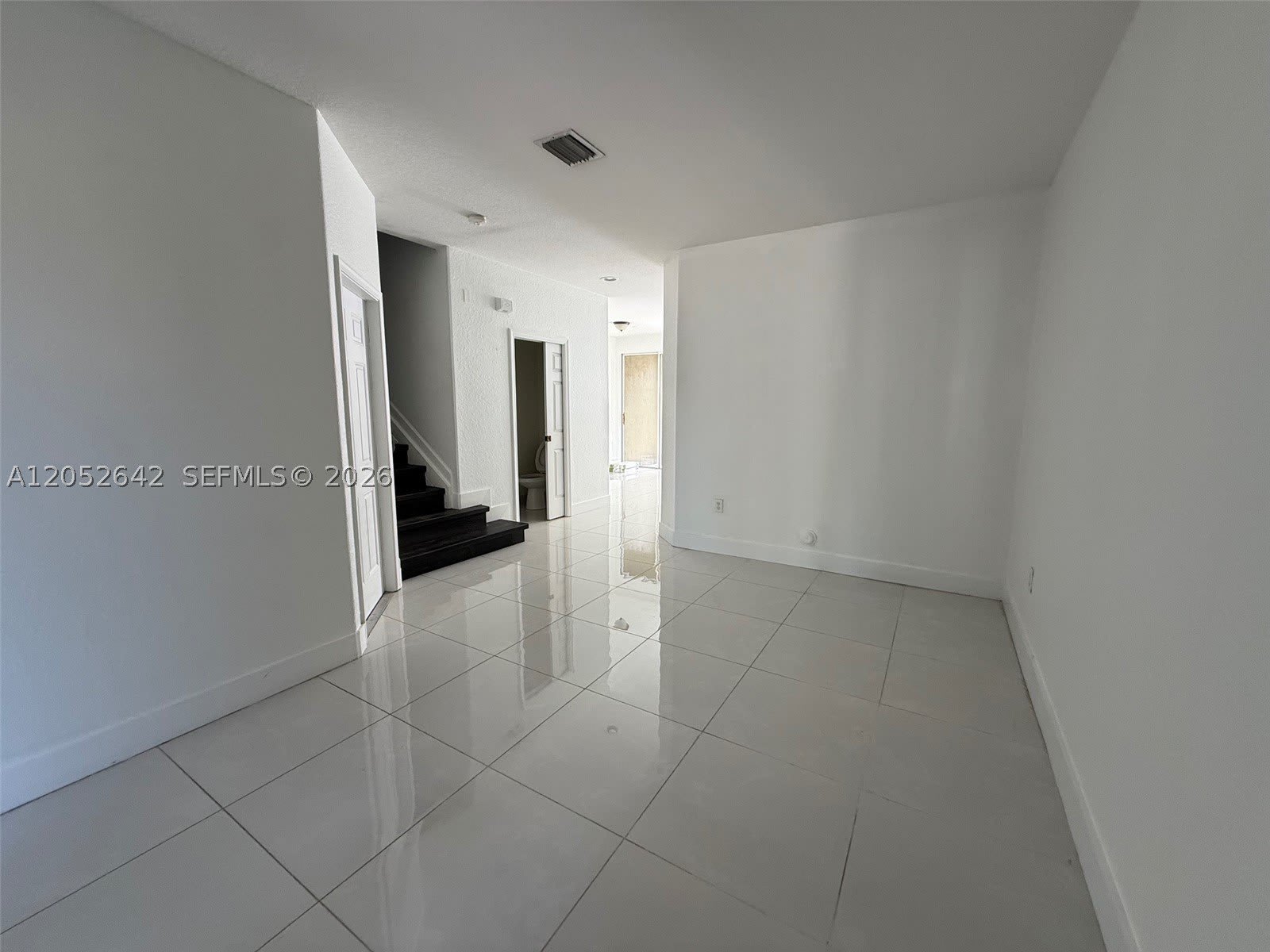 1449 SE 24th Rd – photo 2