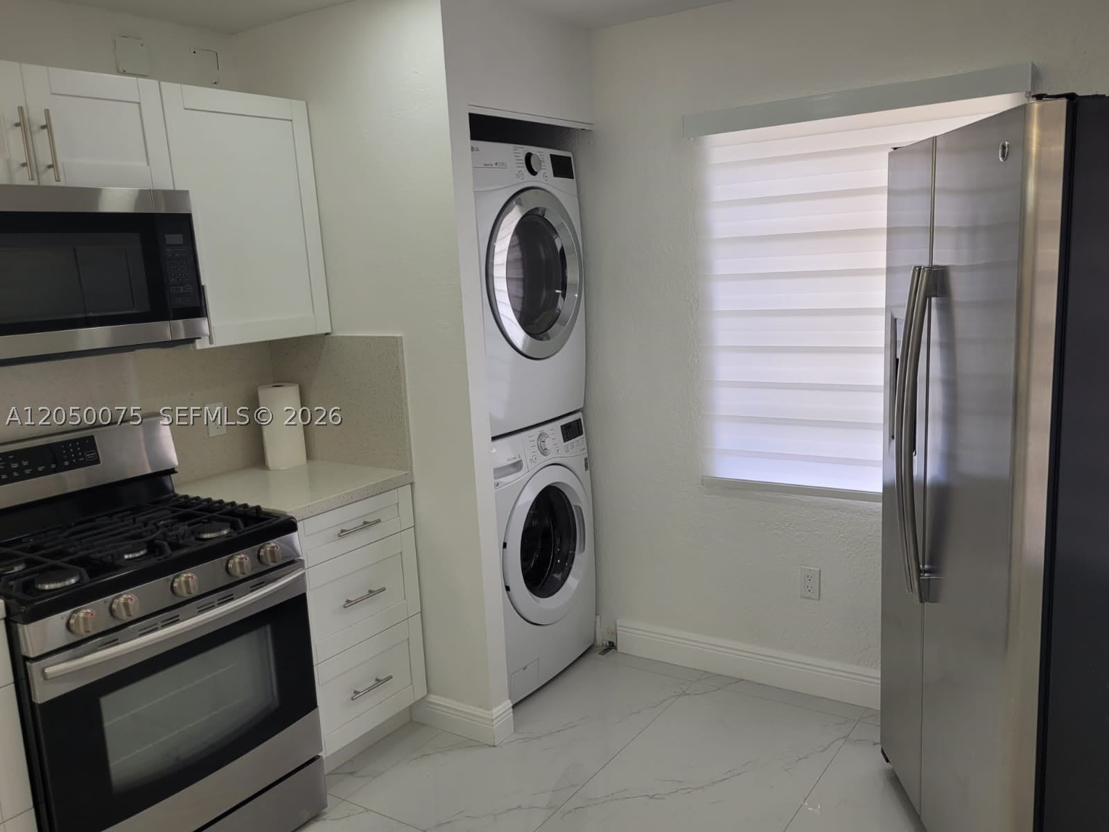 3831 SW 79th Ave – photo 4