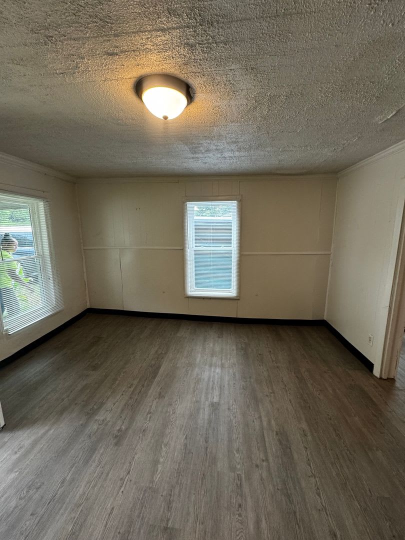 2 1 House In Shelby Nc – photo 2