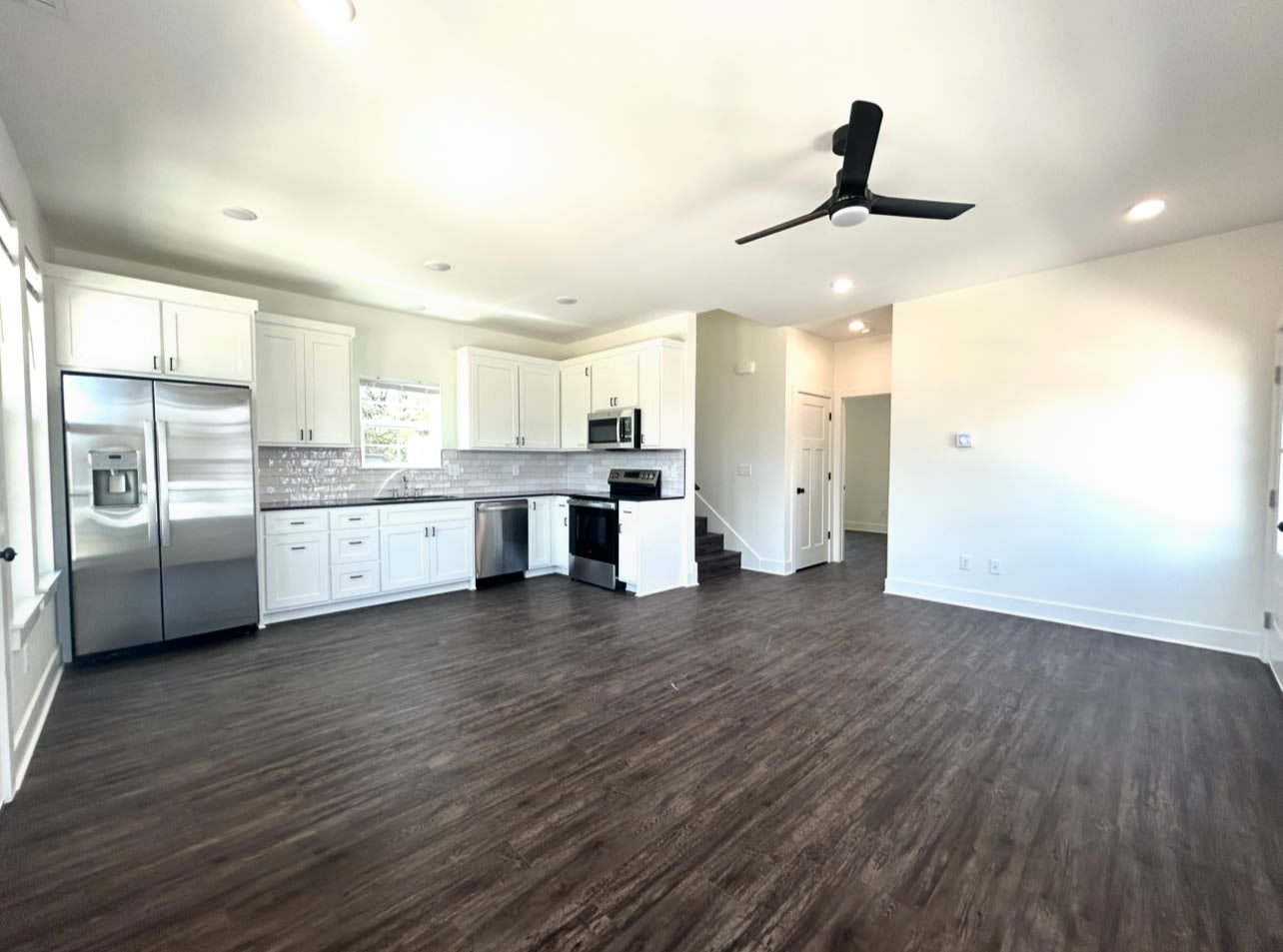 1960 West Stone StreetUnit #2 – photo 2