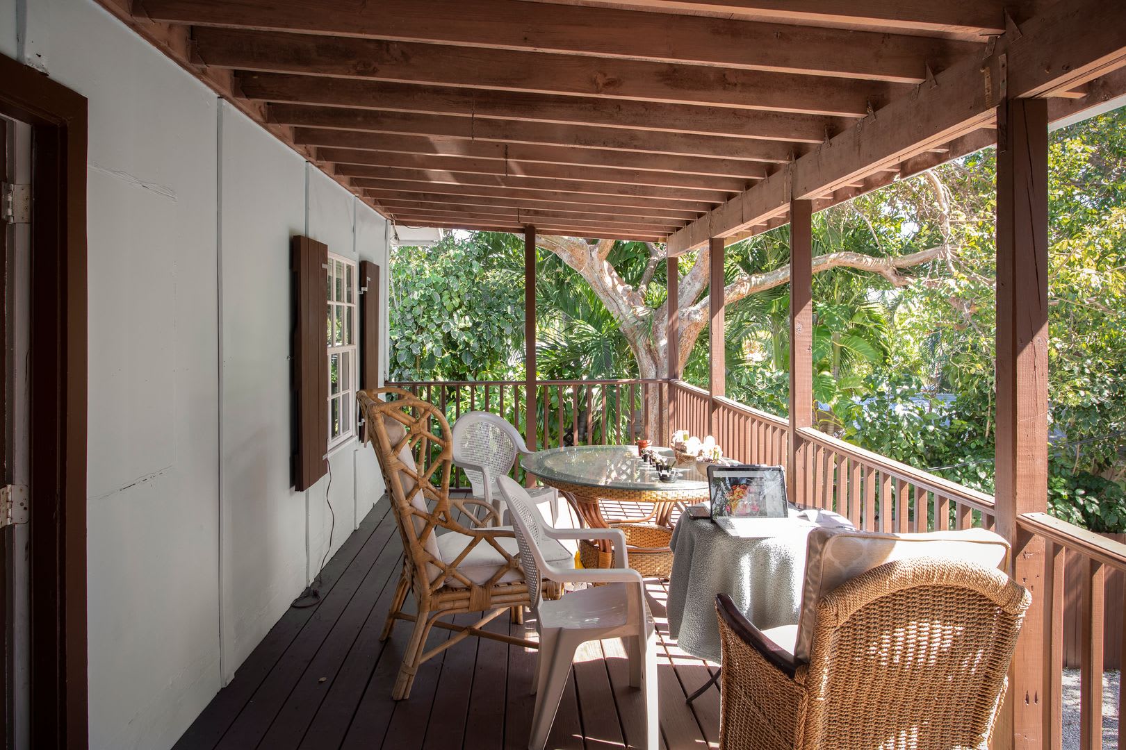 Private 1 bedroom with Bathroom and a Shared kitchen with other 3 bedrooms – photo 4