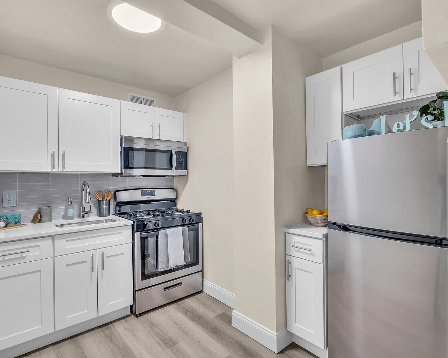 Parkview Towers Apartments – photo 3