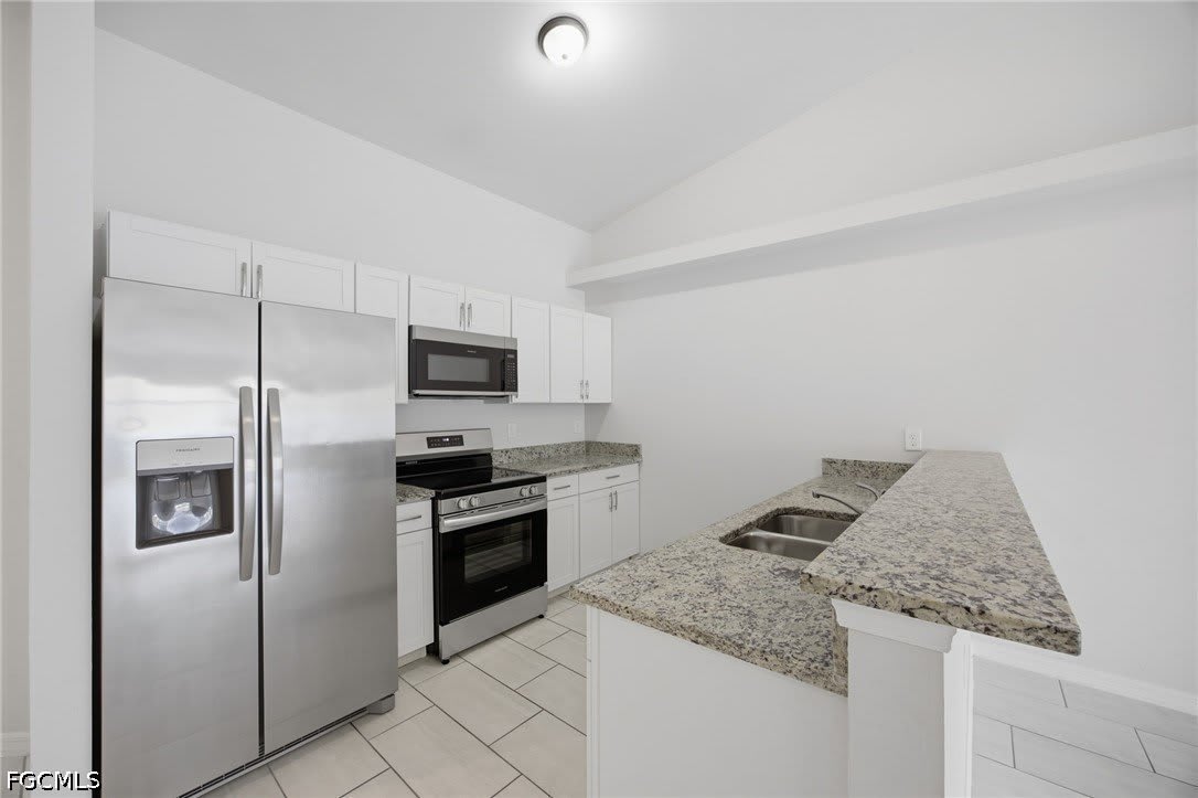 1426/1428 Cape Coral Parkway W – photo 3