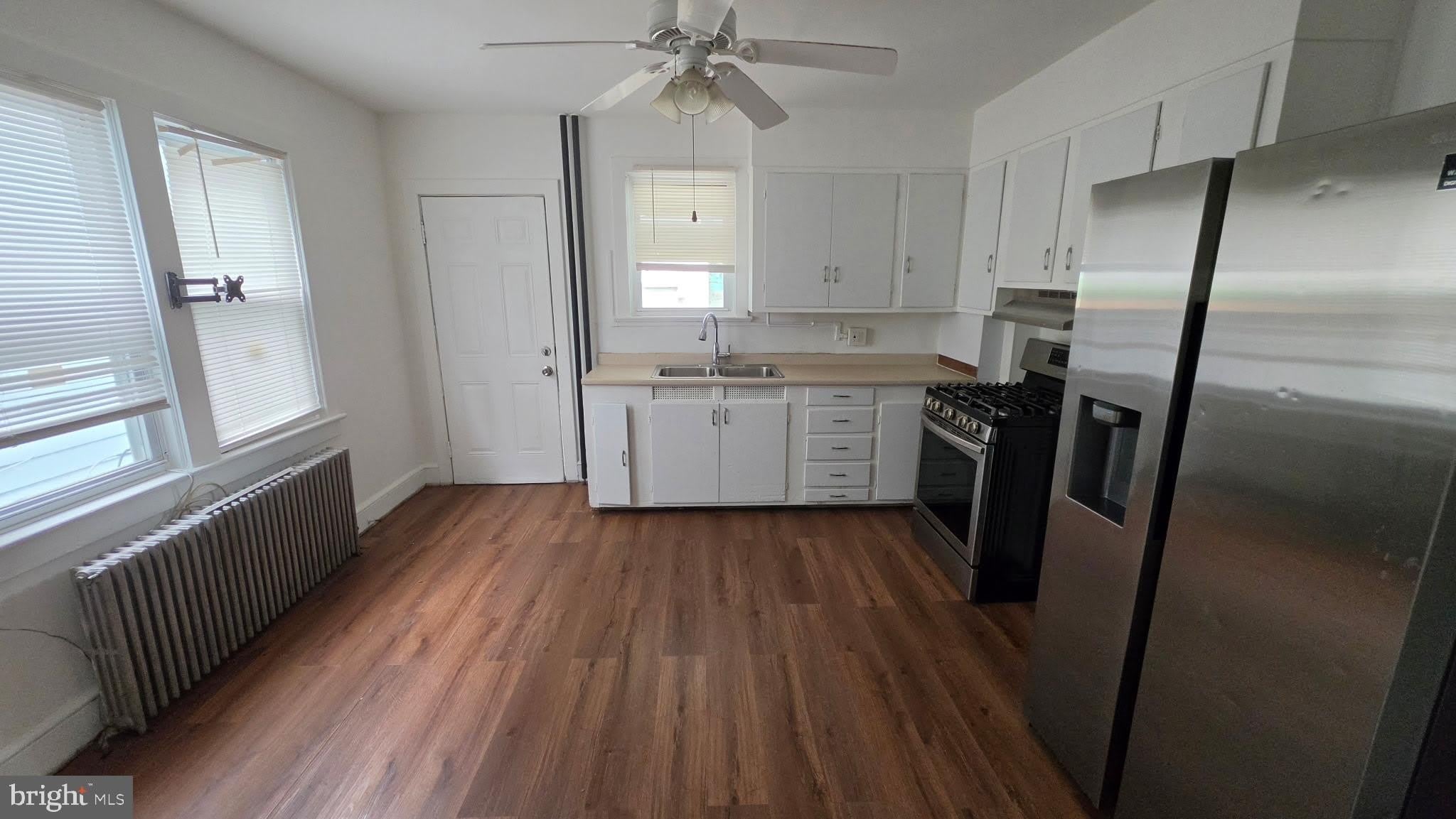 921 Revere Avenue – photo 3