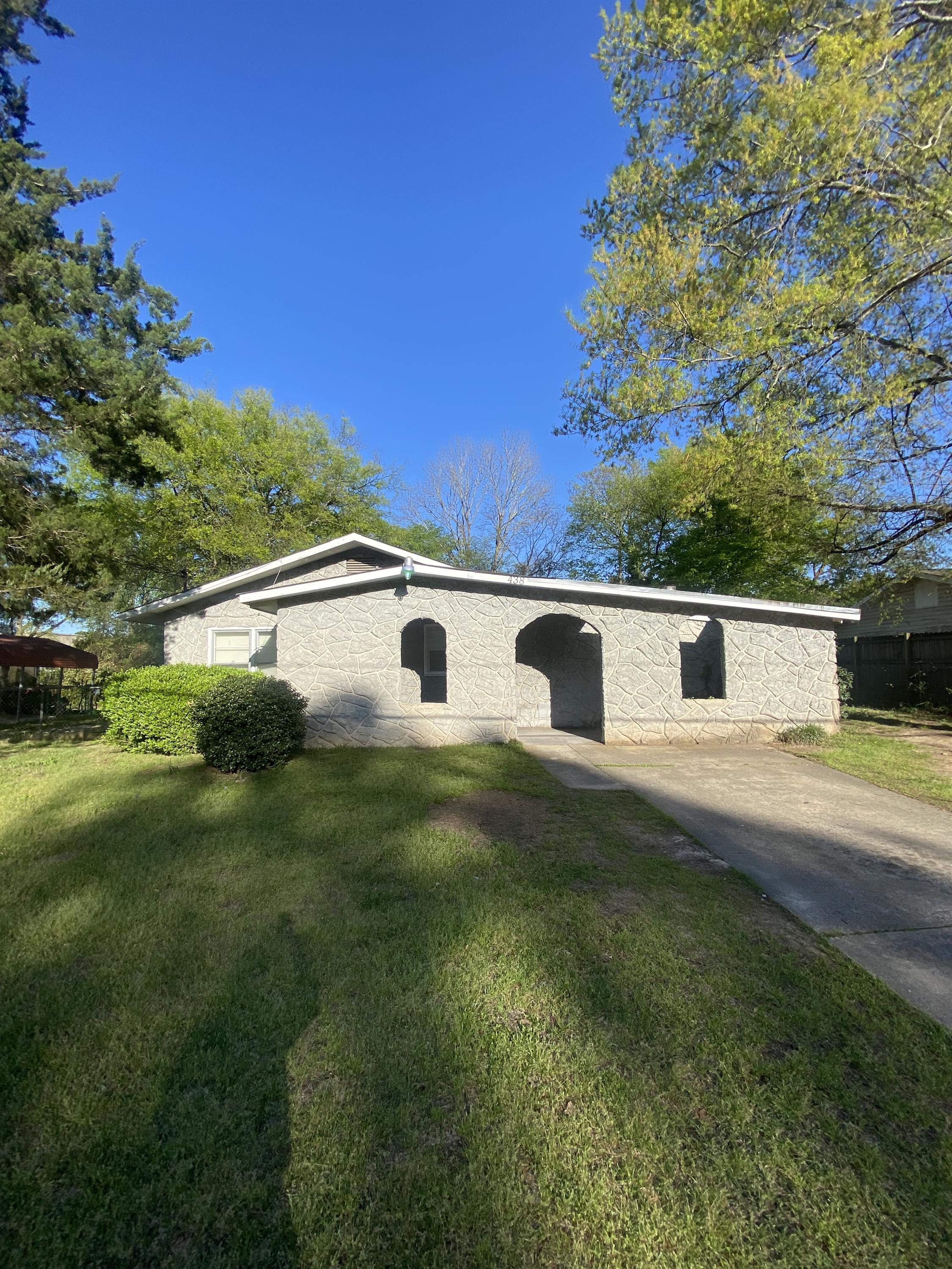 438 Alabama Avenue – photo 2