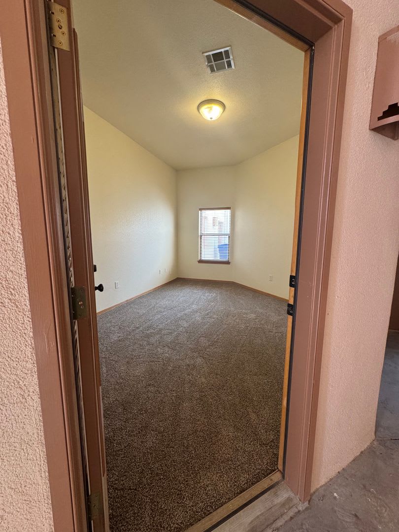 3 Bedroom, 3 Bath, 2 Car Garage Home – photo 5