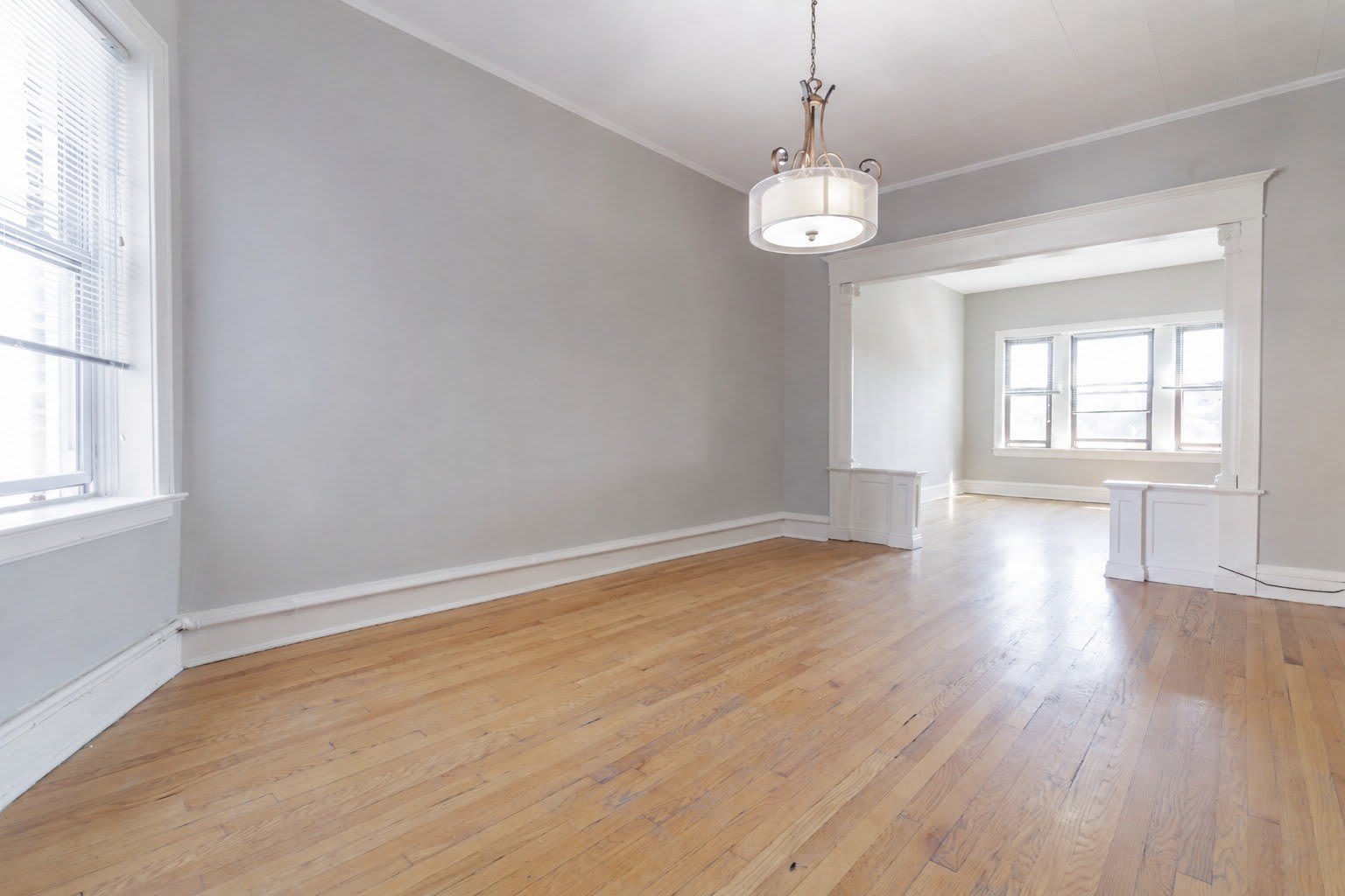 4754 N Lincoln Avenue – photo 4